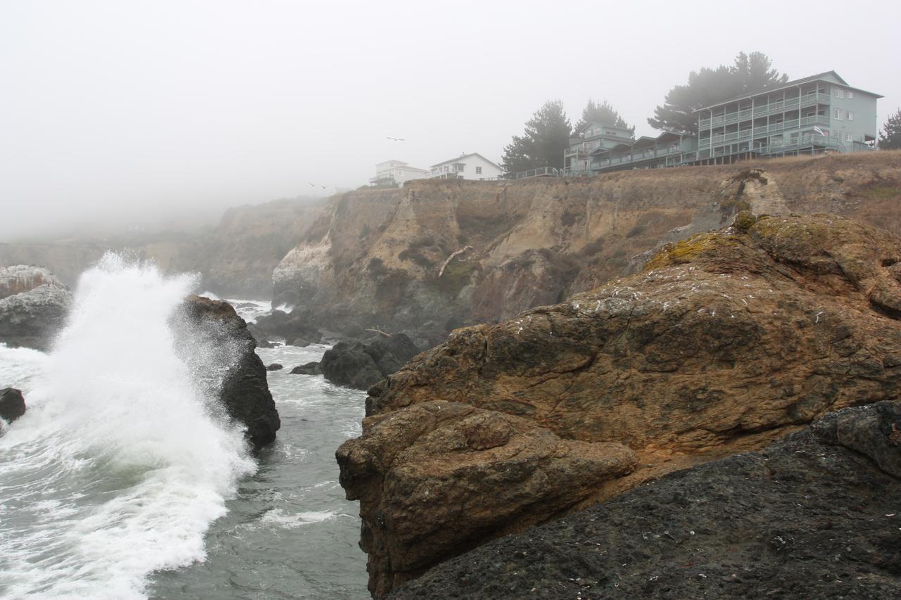 Of The Lost Coast Inn